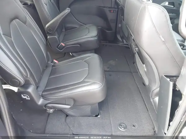 2C4RC1BG5TR222459 2026 CHRYSLER PACIFICA - Image 8