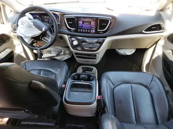 2C4RC1BG6HR503502 2017 CHRYSLER PACIFICA - Image 8