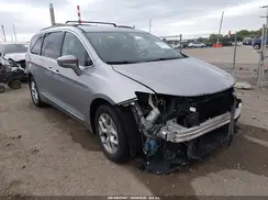 2C4RC1BG6HR507467 2017 CHRYSLER PACIFICA