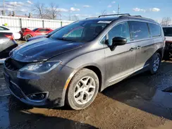 2C4RC1BG6HR515696 2017 CHRYSLER PACIFICA