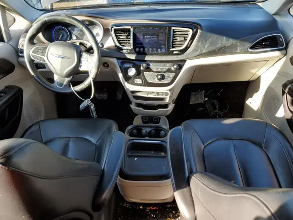 2C4RC1BG6HR515696 2017 CHRYSLER PACIFICA - Image 8