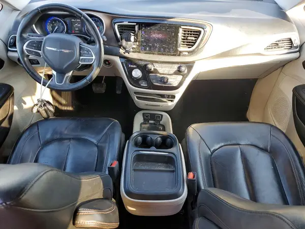 2C4RC1BG6HR516315 2017 CHRYSLER PACIFICA - Image 8