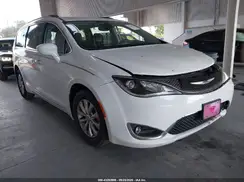 2C4RC1BG6HR523426 2017 CHRYSLER PACIFICA