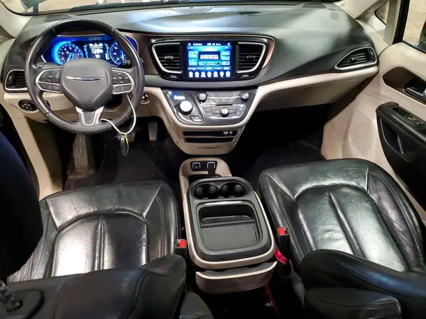 2C4RC1BG6HR524124 2017 CHRYSLER PACIFICA - Image 8