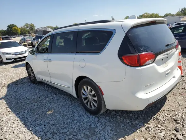 2C4RC1BG6HR524270 2017 CHRYSLER PACIFICA - Image 2