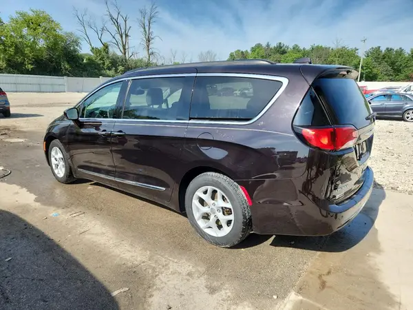 2C4RC1BG6HR525418 2017 CHRYSLER PACIFICA - Image 2
