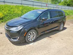 2C4RC1BG6HR535060 2017 CHRYSLER PACIFICA