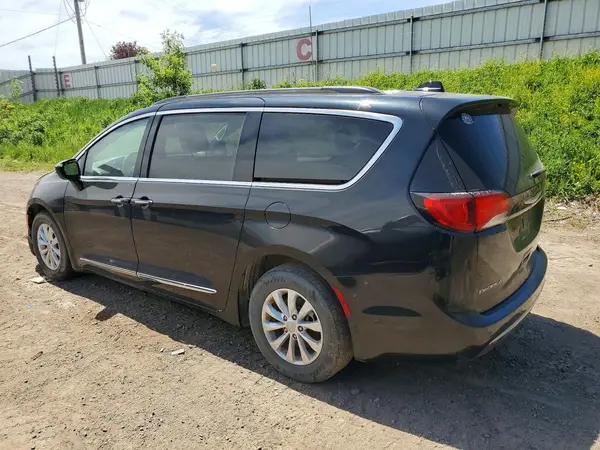 2C4RC1BG6HR535060 2017 CHRYSLER PACIFICA - Image 2