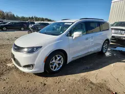 2C4RC1BG6HR543806 2017 CHRYSLER PACIFICA