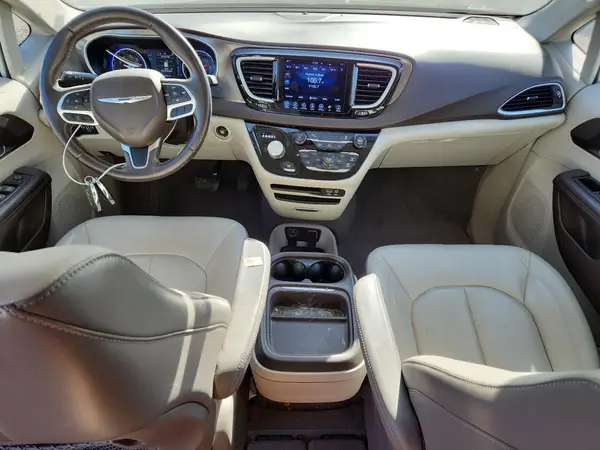 2C4RC1BG6HR543806 2017 CHRYSLER PACIFICA - Image 8