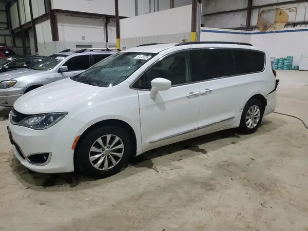 2C4RC1BG6HR552876 2017 CHRYSLER PACIFICA - Image 1
