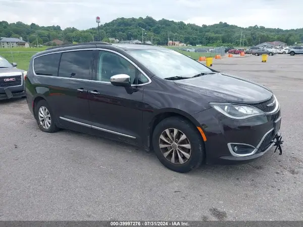 2C4RC1BG6HR559293 2017 CHRYSLER PACIFICA - Image 1
