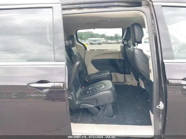 2C4RC1BG6HR559293 2017 CHRYSLER PACIFICA - Image 8