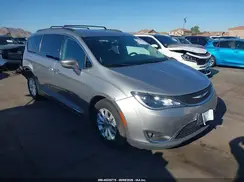 2C4RC1BG6HR576935 2017 CHRYSLER PACIFICA