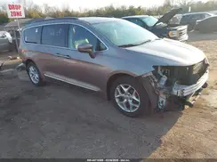 2C4RC1BG6HR587658 2017 CHRYSLER PACIFICA