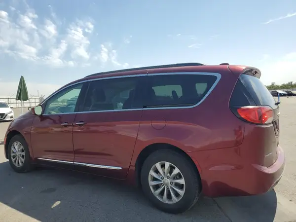 2C4RC1BG6HR621100 2017 CHRYSLER PACIFICA - Image 2