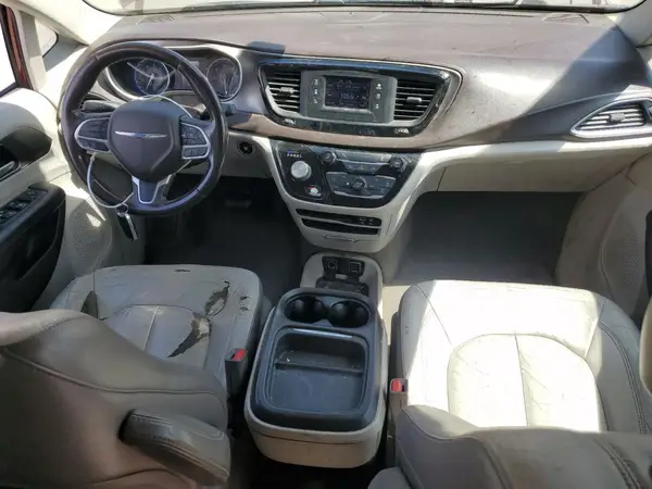 2C4RC1BG6HR621100 2017 CHRYSLER PACIFICA - Image 8