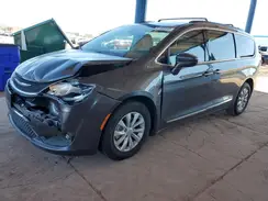 2C4RC1BG6HR633831 2017 CHRYSLER PACIFICA