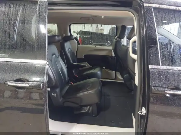 2C4RC1BG6HR635434 2017 CHRYSLER PACIFICA - Image 8