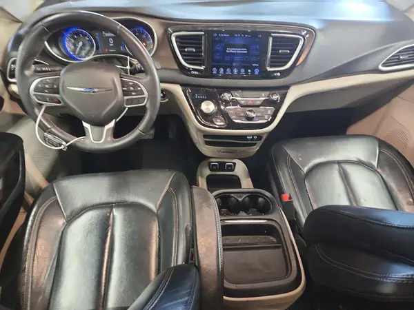 2C4RC1BG6HR635742 2017 CHRYSLER PACIFICA - Image 8