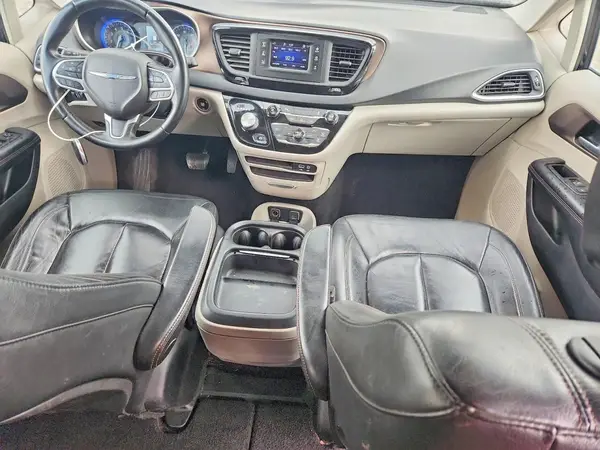 2C4RC1BG6HR642352 2017 CHRYSLER PACIFICA - Image 8