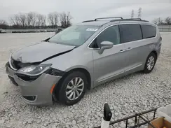 2C4RC1BG6HR683225 2017 CHRYSLER PACIFICA