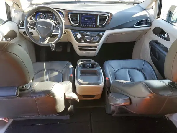 2C4RC1BG6HR683371 2017 CHRYSLER PACIFICA - Image 8