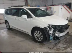 2C4RC1BG6HR702307 2017 CHRYSLER PACIFICA