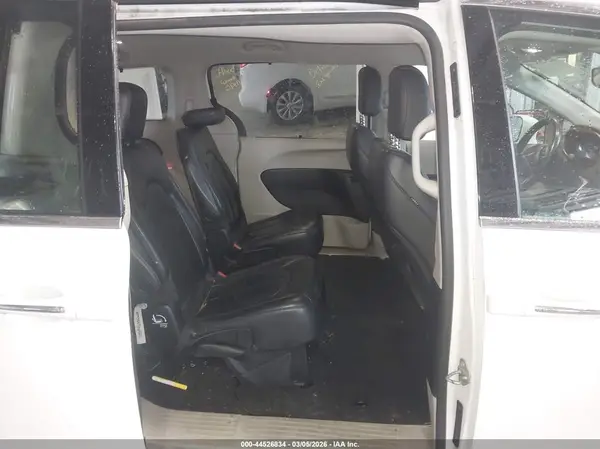 2C4RC1BG6HR702307 2017 CHRYSLER PACIFICA - Image 8