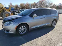 2C4RC1BG6HR702453 2017 CHRYSLER PACIFICA