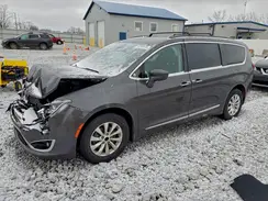 2C4RC1BG6HR704297 2017 CHRYSLER PACIFICA