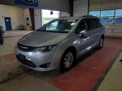 2C4RC1BG6HR705174 2017 CHRYSLER PACIFICA