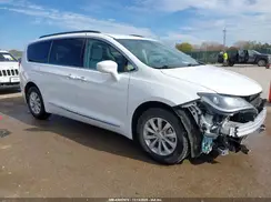 2C4RC1BG6HR719981 2017 CHRYSLER PACIFICA