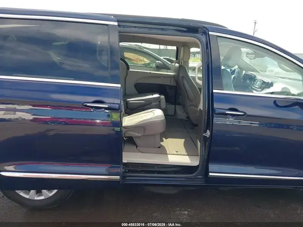 2C4RC1BG6HR720516 2017 CHRYSLER PACIFICA - Image 8