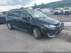 2C4RC1BG6HR721908 2017 CHRYSLER PACIFICA