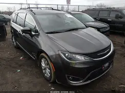 2C4RC1BG6HR739034 2017 CHRYSLER PACIFICA