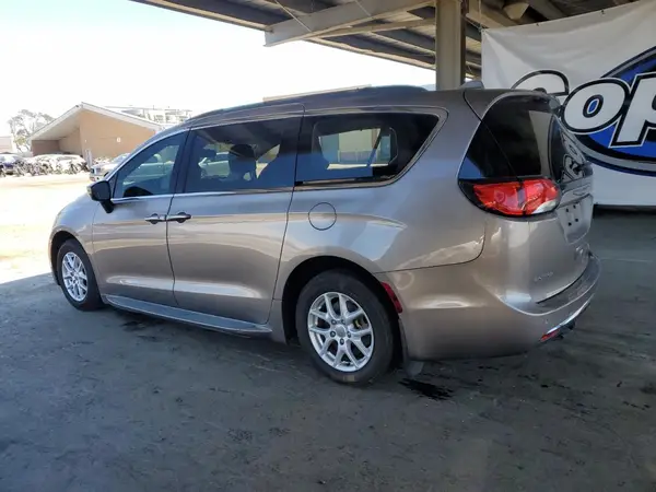 2C4RC1BG6HR753421 2017 CHRYSLER PACIFICA - Image 2