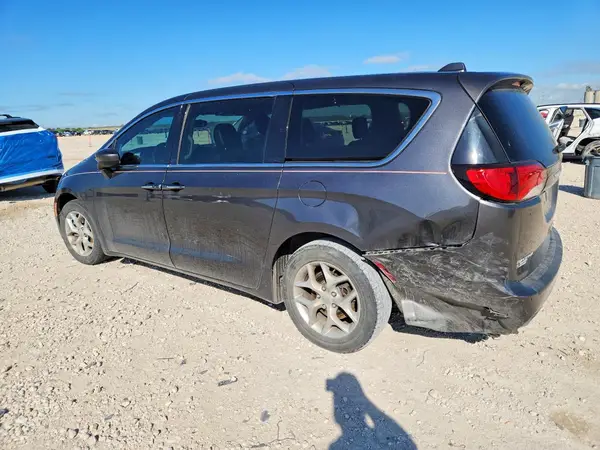 2C4RC1BG6HR779968 2017 CHRYSLER PACIFICA - Image 2