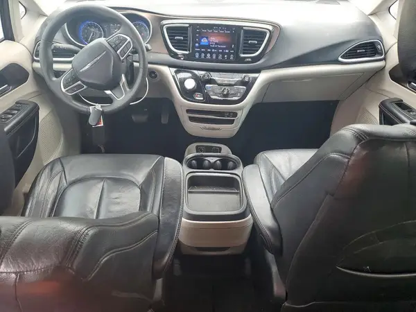 2C4RC1BG6HR779968 2017 CHRYSLER PACIFICA - Image 8
