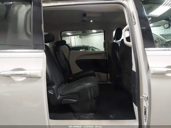 2C4RC1BG6HR780053 2017 CHRYSLER PACIFICA - Image 8