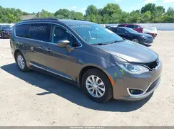 2C4RC1BG6HR788332 2017 CHRYSLER PACIFICA