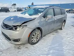 2C4RC1BG6HR794261 2017 CHRYSLER PACIFICA