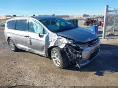 2C4RC1BG6HR795037 2017 CHRYSLER PACIFICA
