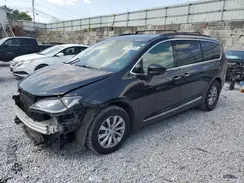 2C4RC1BG6HR795474 2017 CHRYSLER PACIFICA