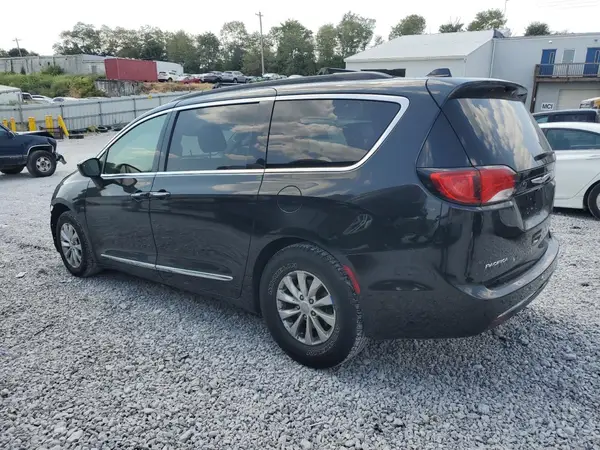 2C4RC1BG6HR795474 2017 CHRYSLER PACIFICA - Image 2
