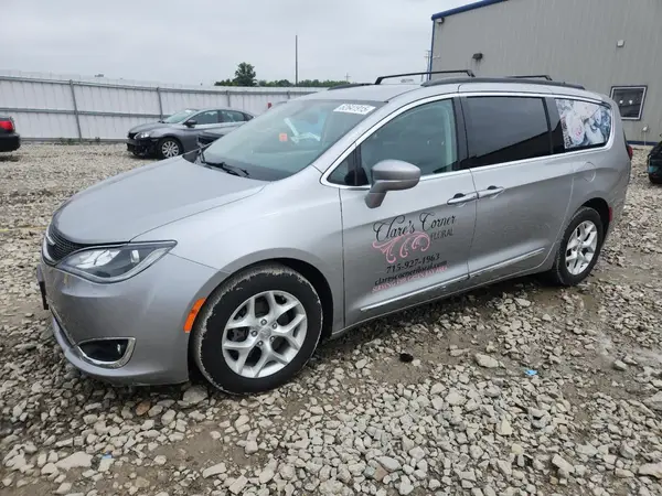 2C4RC1BG6HR805372 2017 CHRYSLER PACIFICA - Image 1