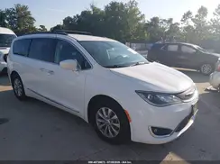 2C4RC1BG6HR809437 2017 CHRYSLER PACIFICA