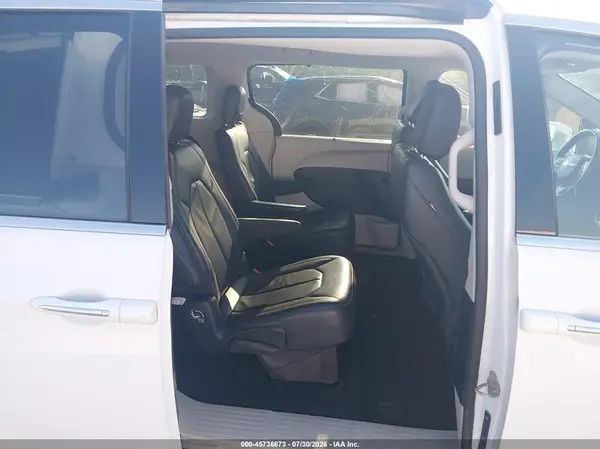2C4RC1BG6HR809437 2017 CHRYSLER PACIFICA - Image 8