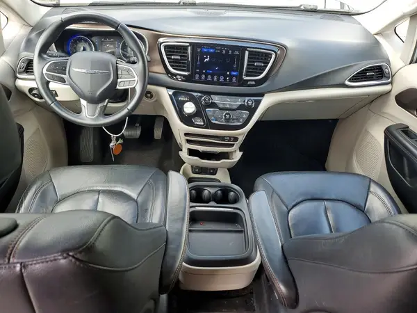 2C4RC1BG6HR810717 2017 CHRYSLER PACIFICA - Image 8