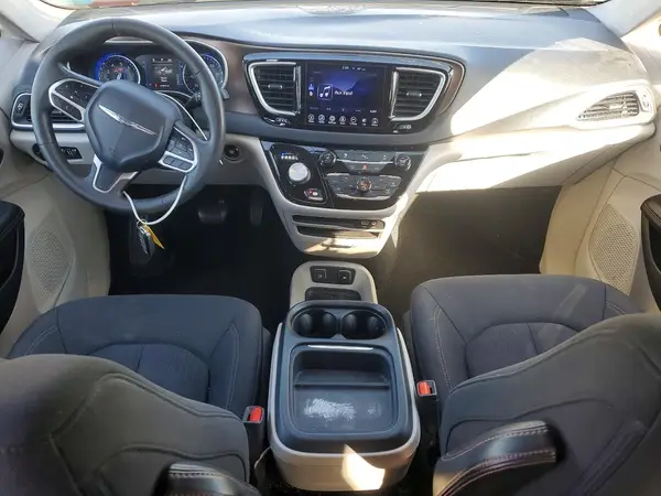 2C4RC1BG6HR811706 2017 CHRYSLER PACIFICA - Image 8
